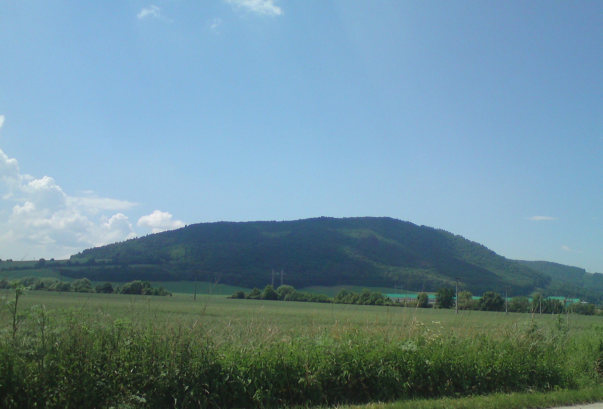 pohorie Tribeč, záhadné miesta na Slovensku, krimi, fakty a zaujímavosti, zmiznutia, bermudský trojuholník