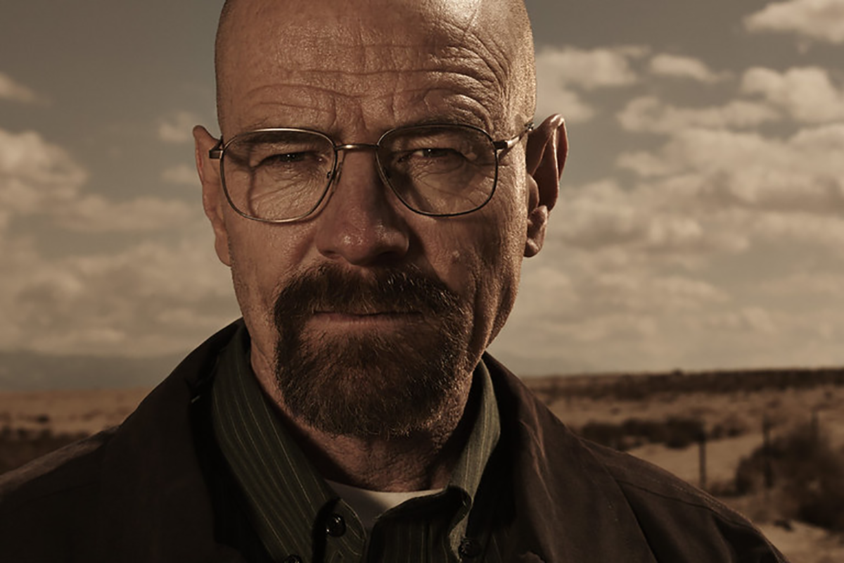 Polícia hľadá chlapíka, ktorý vyzerá ako Walter White. Hľadaný je kvôli prechovávaniu pervitínu