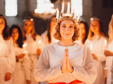 13. december, sviatok svätej Lucie, Lucia zo Syrakúz, tradície, legendy, noc čarodejníc