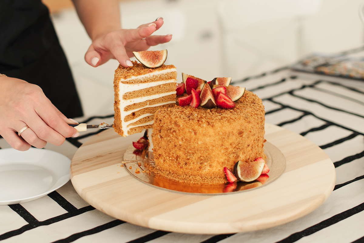 Zločin napáchaný na nevinnej torte. Na TikToku sa objavil 