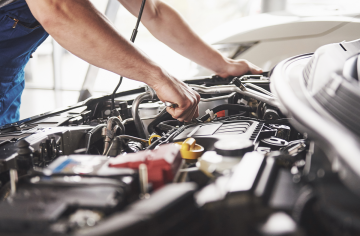 20 automechanikov, ktorí zažili počas svojho dňa v práci niečo vskutku zarážajúce