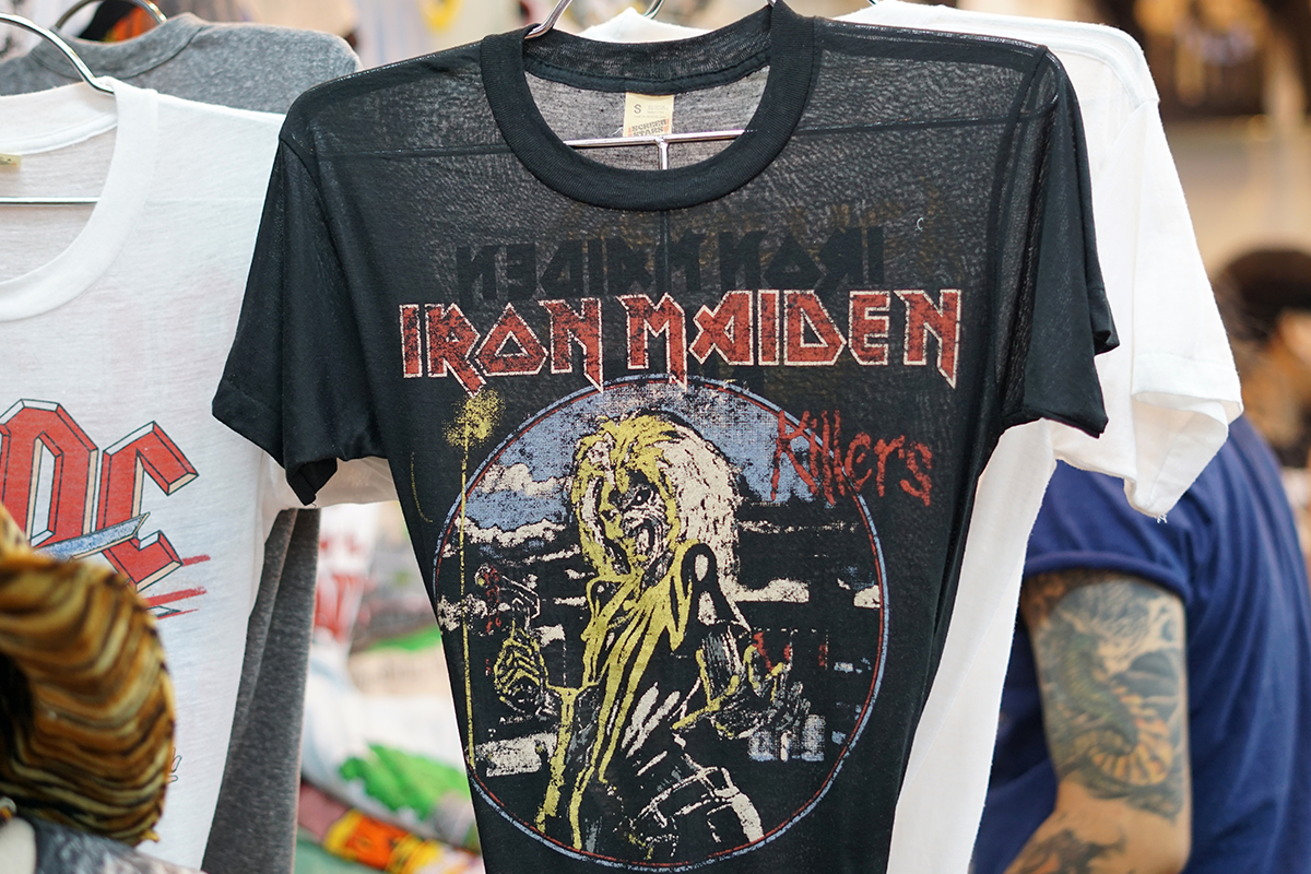 Rodičia chcú odvolať riaditeľku školy. Ako fanúšičku Iron Maiden ju obviňujú zo satanizmu