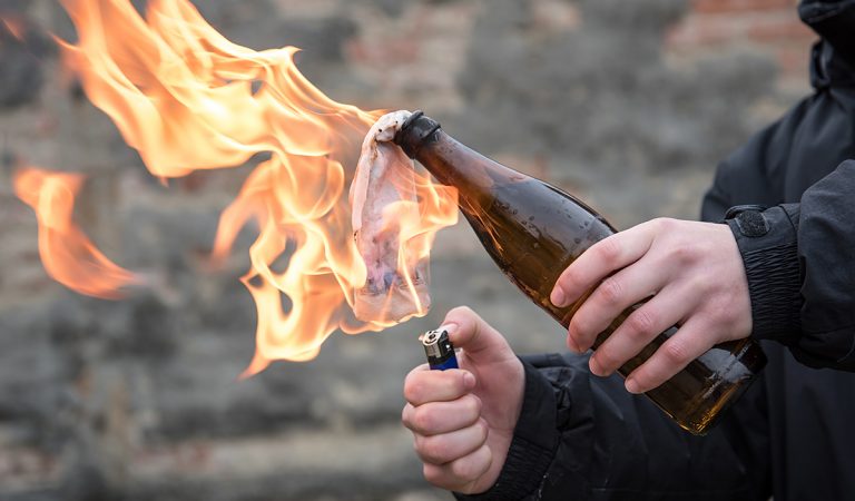 Molotovov koktail, zbraň, história, vojna na Ukrajine