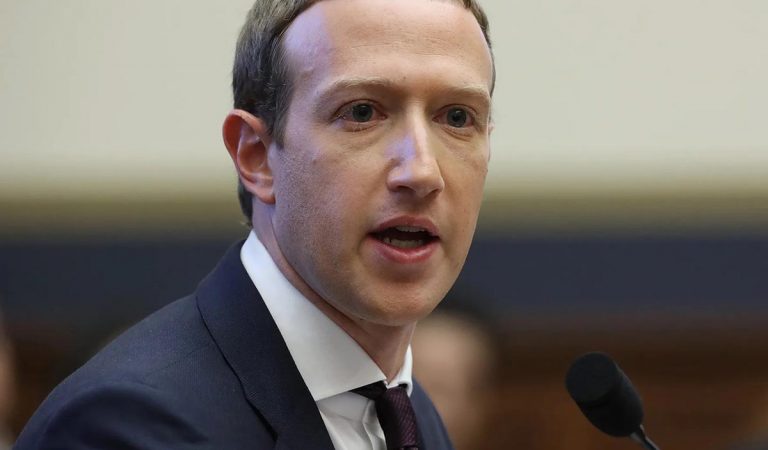 Umelá inteligencia spoločnosti Meta poriadne skritizovala Marka Zuckerberga