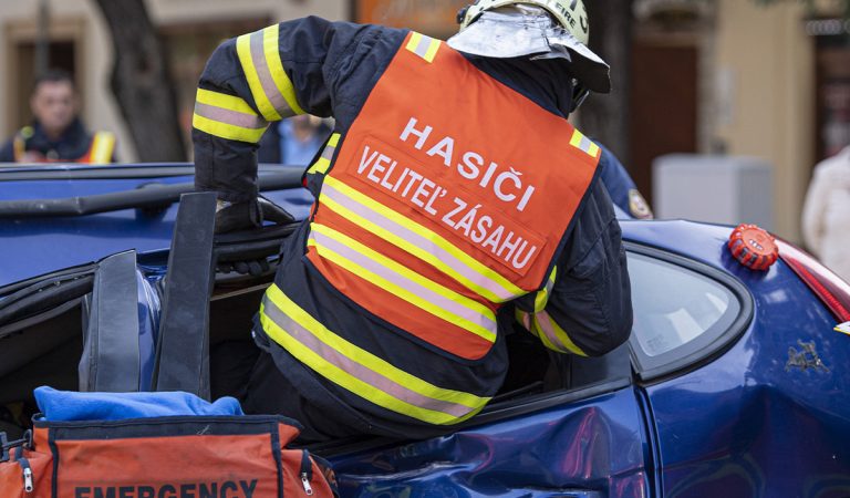 Dobrovoľnícki hasiči zakladali na Horehroní požiare, ktoré potom hasili