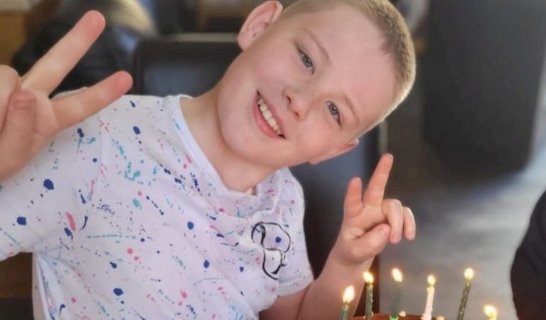 11-ročný chlapec má IQ 162. Prekonal Alberta Einsteina aj Stephena Hawkinga