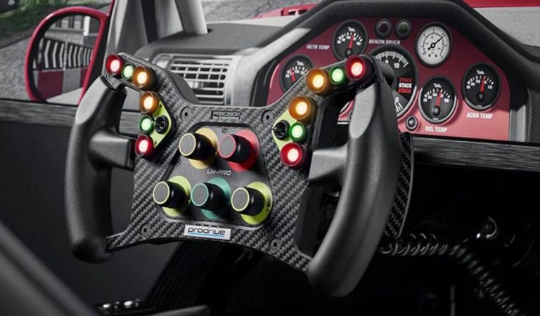 luxusný automobilový simulátor