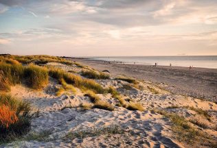 Medmerry Beach, najnebezpečnejšia pláž na svete, výbušniny, Veľká Británia