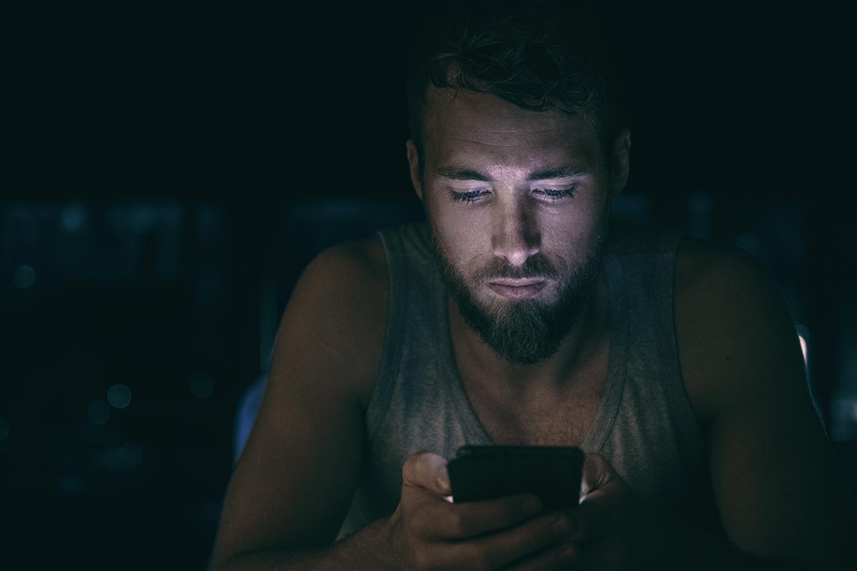 Hľadanie lásky je beznádejné. 12 trápnych konverzácií z Tinderu, ktoré ti to dokážu