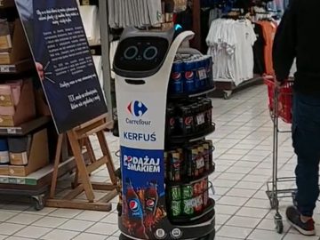 BellaBot, mačací robot, Poľsko, Carrefour