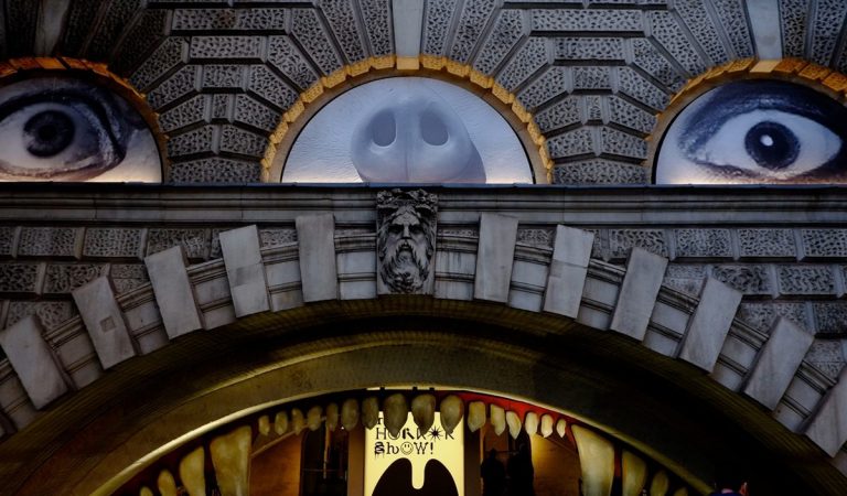 výstava, Londýn, britské dejiny, horor, The Horror Show! A Twisted Tale of Modern Britain, Somerset House