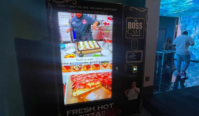 automat na pizzu, Las Vegas, Cake Boss