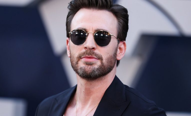 Chris Evans rokuje s Marvelom. Je možné, že sa vráti ako Captain America