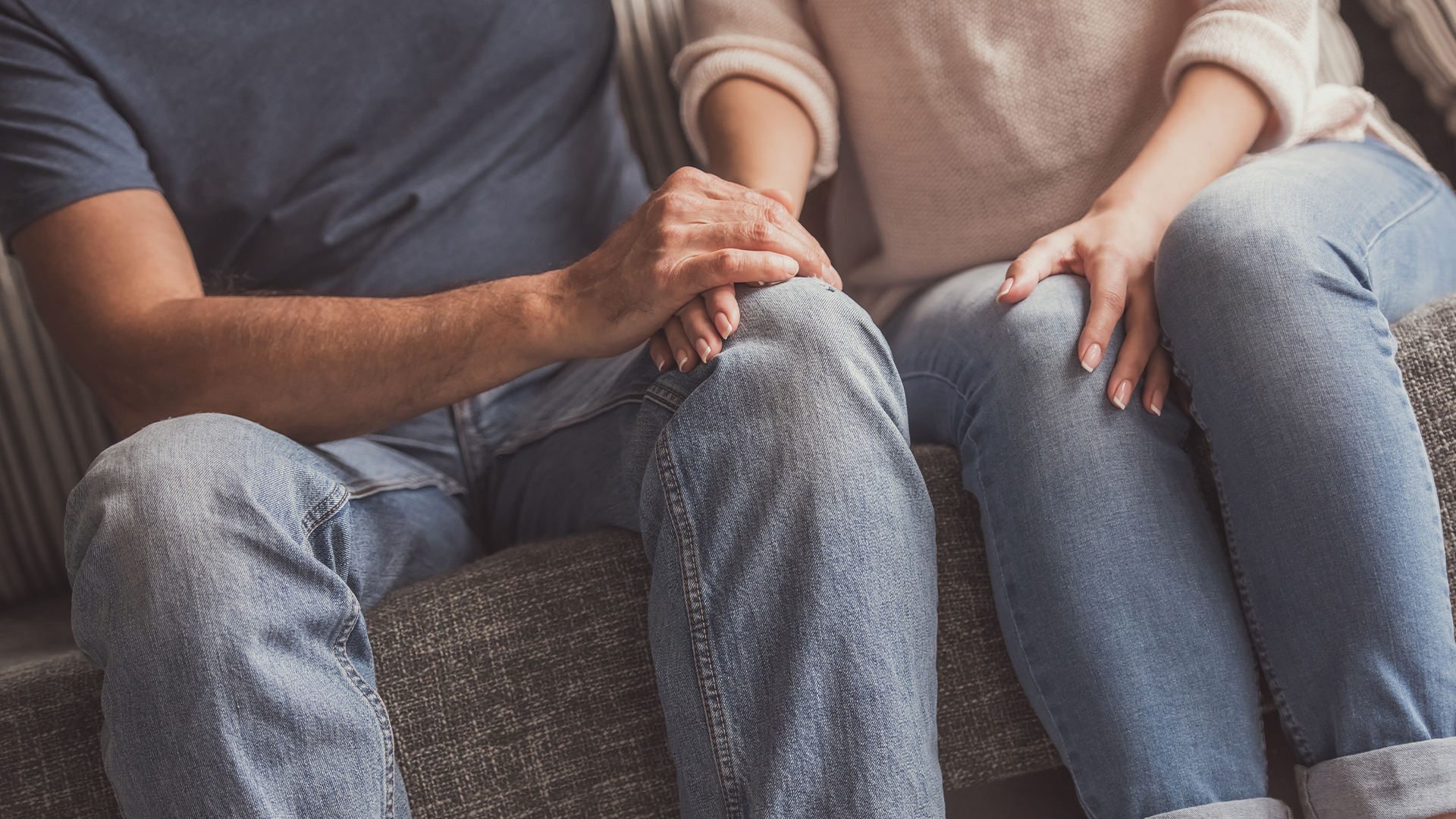 Psychologické fakty o vzťahoch medzi ľuďmi a motýlikoch v brušku