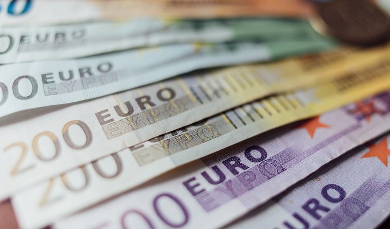 kvíz, peniaze, míňať peniaze s rozumom, investovanie