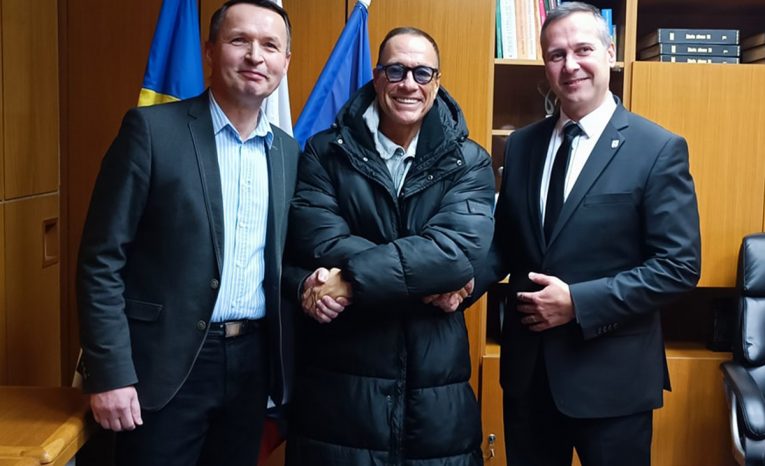 Jean Claude van Damme, Michalovce, slávny herec na Slovensku