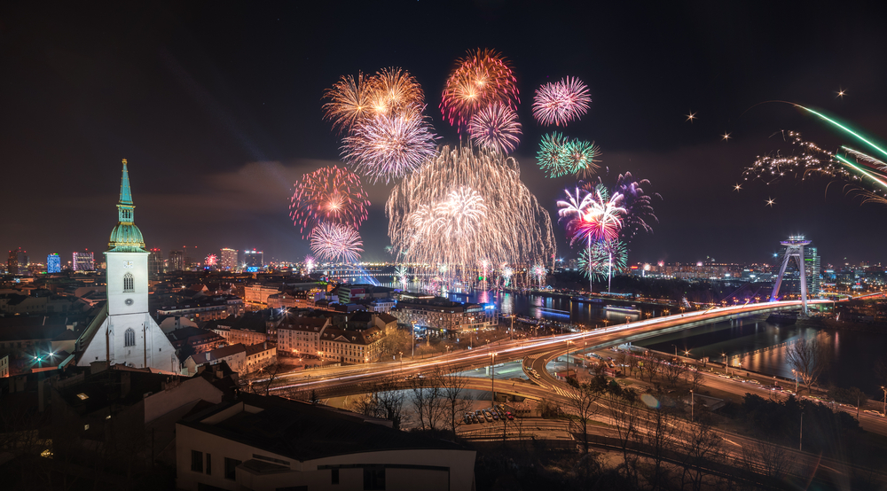 ohňostroj, nový rok, pyrotechnika