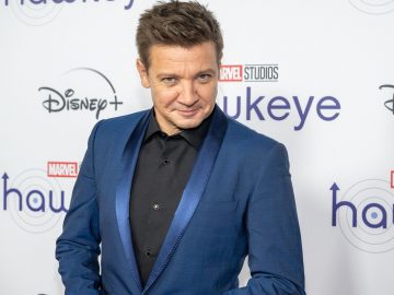 Jeremy Renner, Avenger, lopata, sneh, zranenie, nemocnica