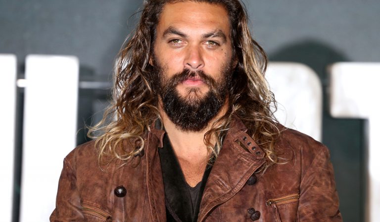 najkrajší muži za rok 2022, Jason Momoa