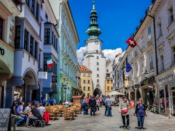 Slovensko o sto rokov, umelá inteligencia, počet obyvateľov