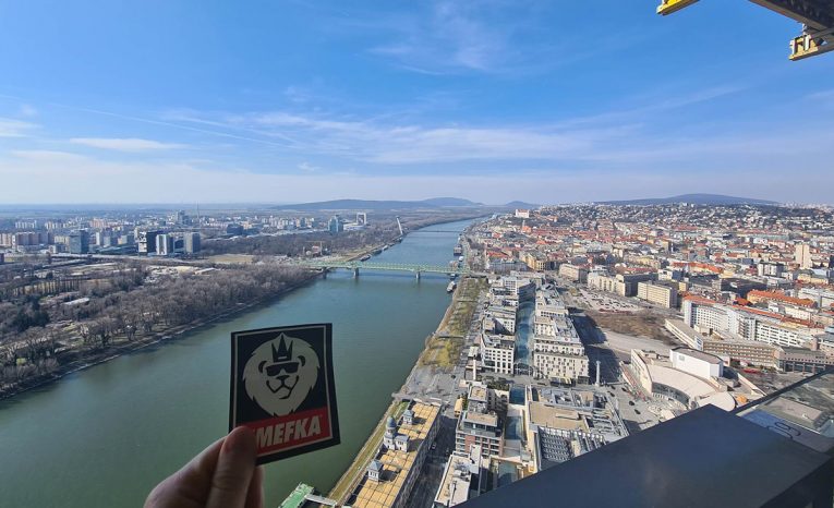 Otvorenie Eurovei sa nezadržateľne blíži. Takýto výhľad ponúka prvý