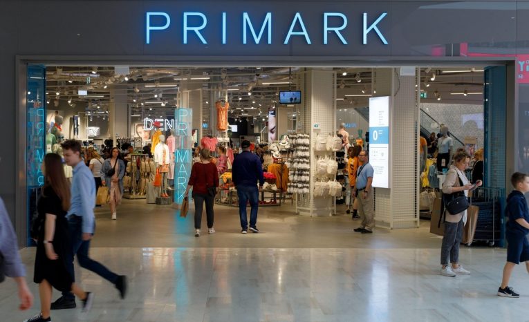 Spôsobí Primark na Slovensku ďalší nákupný ošiaľ? Poznáme termín jeho otvorenia