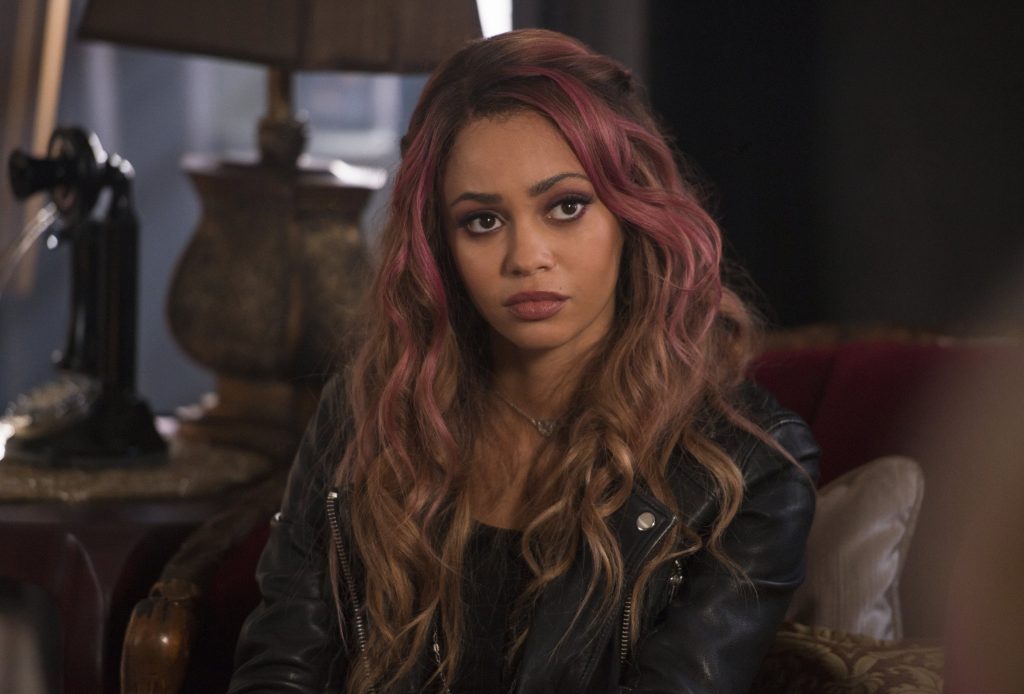 seriál o stredoškolákoch, herečka, vek, seriálová postava, Riverdale, Vanessa Morgan