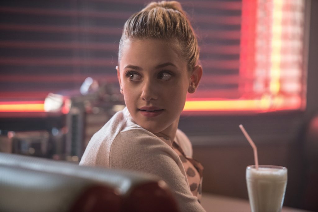 seriál o stredoškolákoch, herečka, vek, seriálová postava, Riverdale, Lili Reinhart