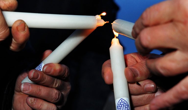 Slováci, Slovensko, OĽANO, nový štátny sviatok, výročie, sviečková manifestácia