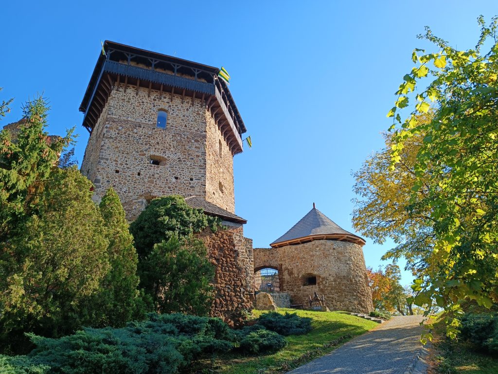 Bebekova veža, hrad Fiľakovo, tip na výlet, Slovensko