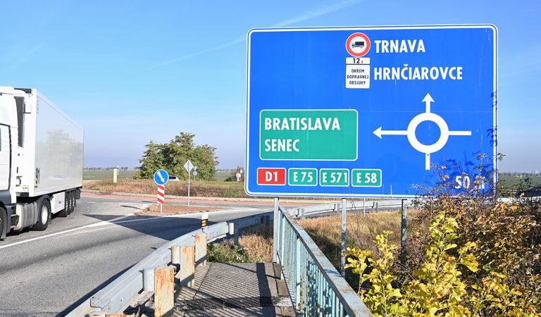 Slováci si musia dať pozor pri kúpe diaľničnej známky. Táto chyba ich môže stáť desiatky eur