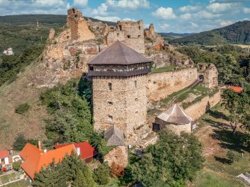 Bebekova veža, hrad Fiľakovo, tip na výlet, Slovensko