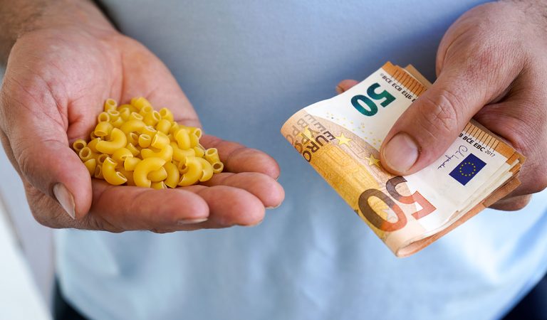 peniaze, euro, cestoviny, ceny potravín, nárast cien, inflácia, zdražovanie