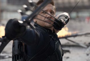 Herec Jeremy Renner sa zotavuje so zranení. Uvidíme ho ešte v marvelovkách?