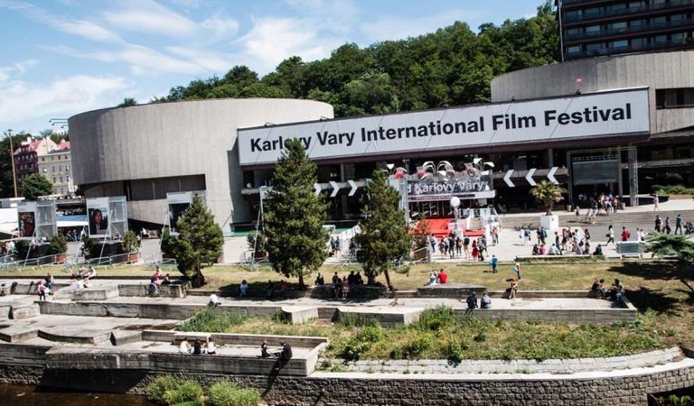 Filmový festival v Karlových Varoch privíta oscarovú Aliciu Vikander aj Ewana McGregora
