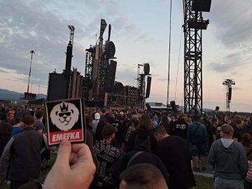 Slováci si v Trenčíne zase urobili veľkú hanbu. Rammstein bol výborný, toto však nikto nečakal