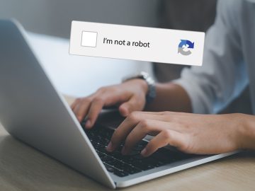 „I’M NOT A ROBOT“ nie je o hľadaní semaforov a hydrantov. Vieš, čo všetko spustíš jedným klikom?