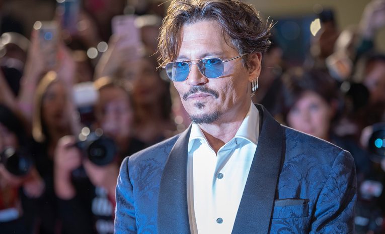 Kapela oznámila, že nevystúpi. Organizátori koncertu Hollywood Vampires s Johnnym Deppom majú problém