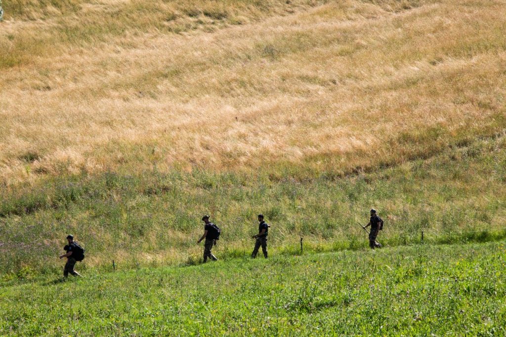 polícia, pátranie, Francúzsko