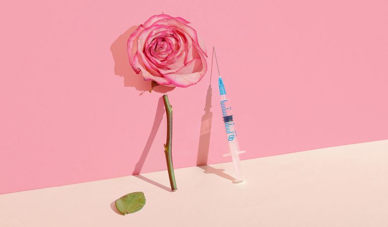 Botoxový Barbie ošiaľ: Ženy si ho pichajú, aby mali úzky a dlhý krk