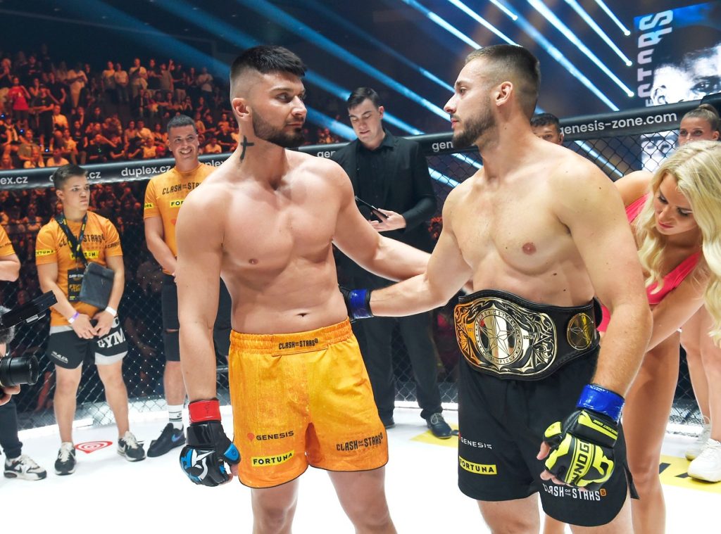 Clash of the Stars: Turnaj, pri ktorom sa staneme svedkami zápasu jedného proti trom naraz!