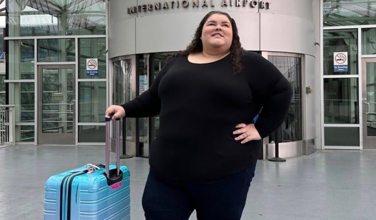 Plus-size influencerka spisuje petíciu. Druhé sedadlo v lietadle chce mať zadarmo