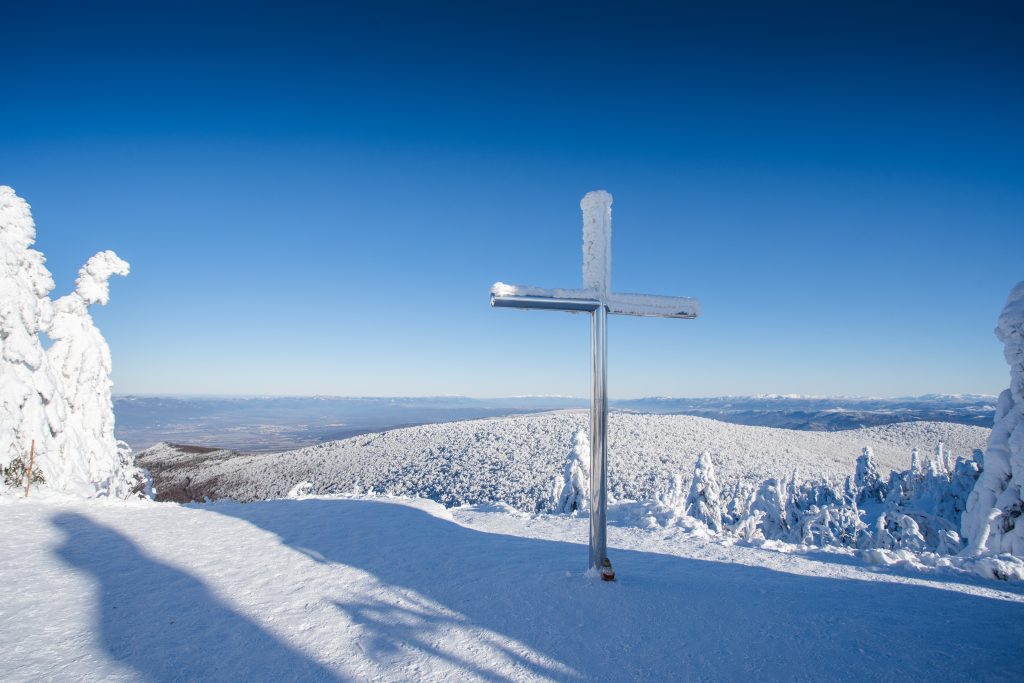 Jedinečné zimné víkendy na Slovensku? Turistiku, lyžovanie či kúpele zažiješ na tomto úchvatnom mieste