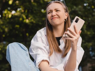 Ľudia sa podelili o svoje zvrátené a zúfalé činy, ktoré budú do smrti držať v tajnosti