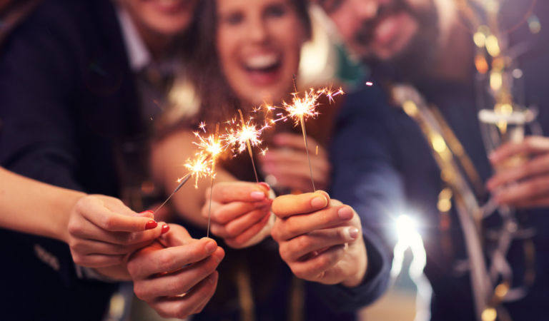 Vianoce sme oslávili, čaká nás ešte Silvester. Na ktoré znamenia čaká epický koniec roka 2023?