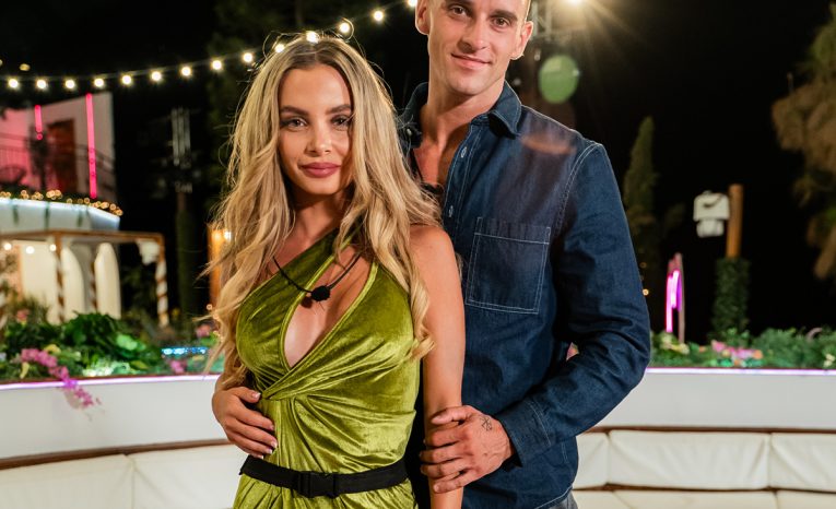 Párik z Love Islandu šokoval fanúšikov rozchodom. Diana a Majlo už viac netvoria pár