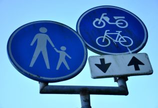 5 dopravných značiek, ktorým mnohí vodiči nerozumejú: Vieš, čo znamenajú?
