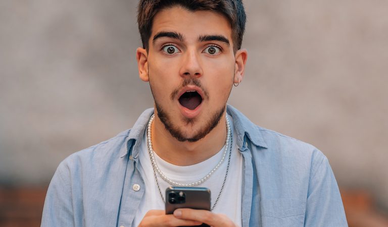 10 dôkazov, že niektoré ženy na online zoznamkách sú poriadne mimo