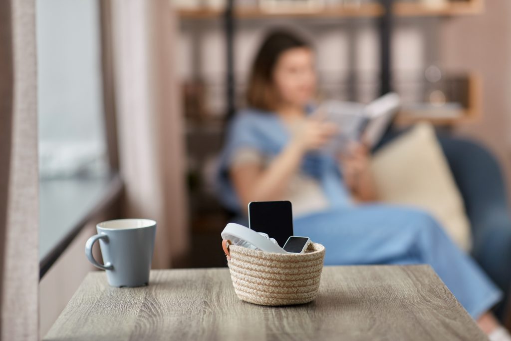 Si stále unavený a nervózny? Aj to sú znaky toho, že potrebuješ mediálny detox a oddych od sociálnych sietí a internetu