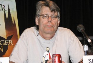 „Je to ako tá najhoršia nočná mora“. Kultový spisovateľ Stephen King prezradil, ktorý filmový horor ho najviac vystrašil